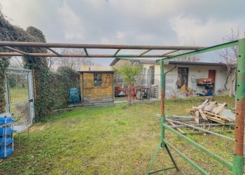 ESTERNI - Villa a Schiera Via Giuseppe Mazzini 8, Gonars - foto 15