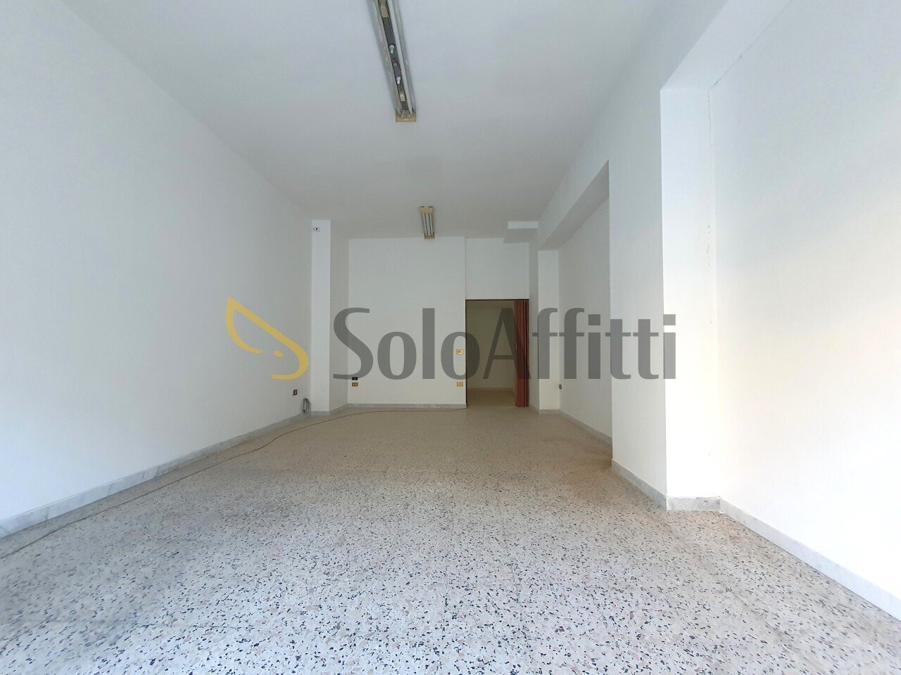 Warehouse Catanzaro - photo 2