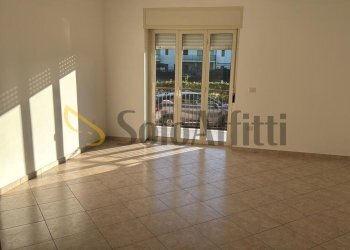 WhatsApp Image 2026-01-21 at 10.01.12 (2).jpeg - Ufficio Via Michele Ruta 62, Caserta - foto 2