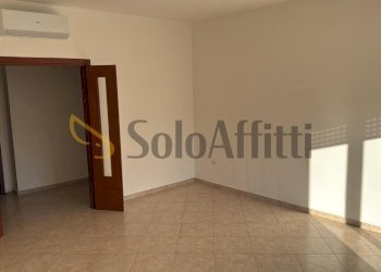 WhatsApp Image 2026-01-21 at 10.01.12.jpeg - Ufficio Via Michele Ruta 62, Caserta - foto 3