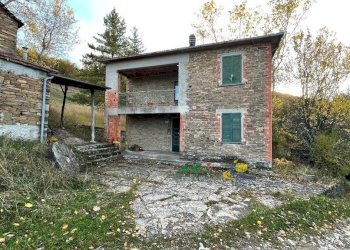 fronte abitazione - Rustico pessola casa gasparone 81, Varsi - foto 2