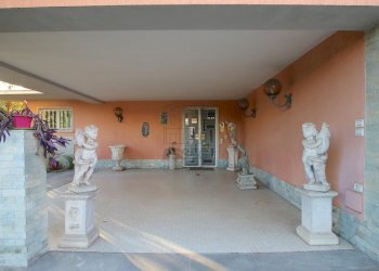 vendesi villa moderna con giardino privato lucca - Villa Via Teresa Bandettini, Lucca - foto 19