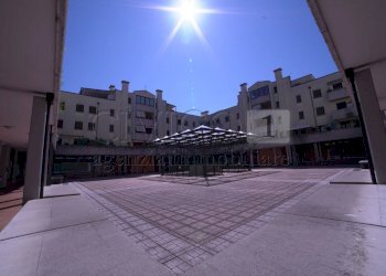 dettagli - Locale Commerciale Galleria Venezia, Vigodarzere - foto 7