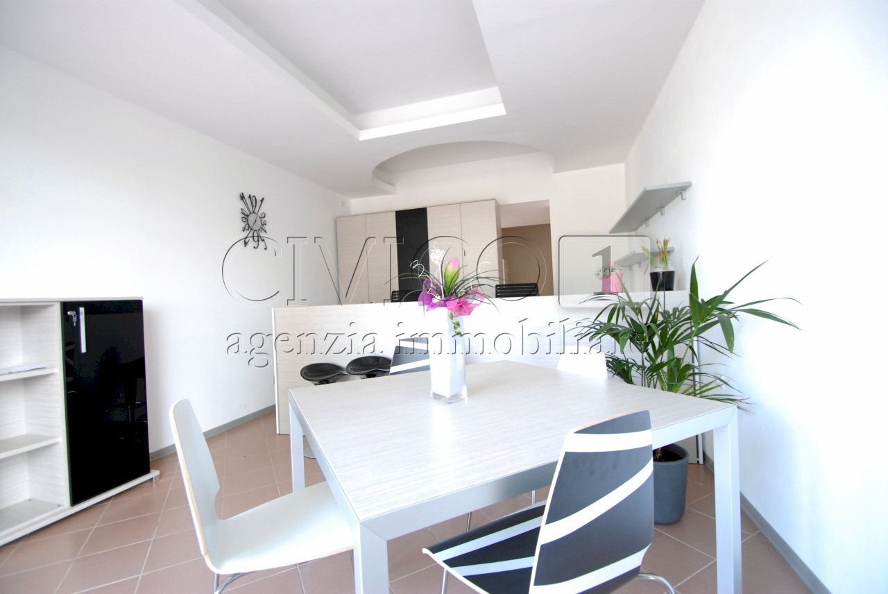 . - Commercial Premises via Chiesanuova, Padova - photo 1