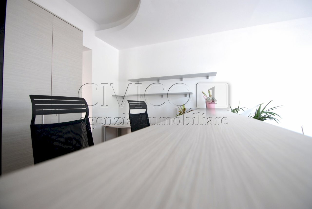 . - Commercial Premises via Chiesanuova, Padova - photo 3
