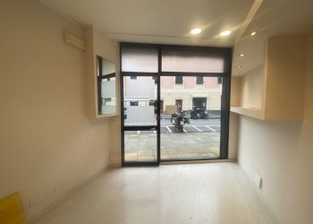 IMG_4496.JPEG - Locale Commerciale Vale Dante 7, Sestri Levante - foto 2