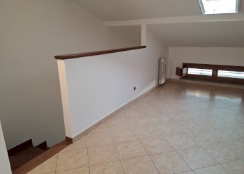 20260116_093054.jpg - Villa a Schiera Via Ingrillini, Lucca - foto 25