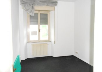 DSCN3565.JPG - Ufficio s'anna circonvallazione, Lucca - foto 6