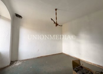 2 sarzana appartamento vendita.jpg - Appartamento Via Porta Parma 12, Sarzana - foto 2