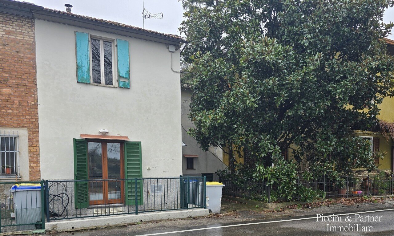 01.jpg - Porzione di casa Strada Eugubina 118, Perugia - foto 1