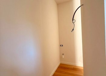 WhatsApp Image 2026-07-03 at 10.10.52 (5) - Three-room apartment Via Centostelle, Firenze - photo 3