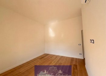WhatsApp Image 2026-07-03 at 10.56.52 (1) - Three-room apartment Via Centostelle, Firenze - photo 4