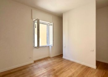 WhatsApp Image 2026-07-03 at 10.56.52 (5) - Three-room apartment Via Centostelle, Firenze - photo 8