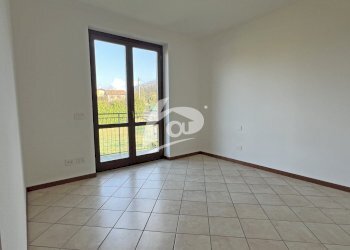 camera da letto - Two-room apartment Via Giuseppe Mazzini 9, Sangiano - photo 5