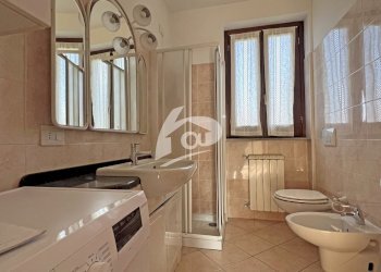 bagno - Two-room apartment Via Giuseppe Mazzini 9, Sangiano - photo 11