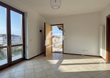 soggiorno - Two-room apartment Via Giuseppe Mazzini 9, Sangiano - photo 12