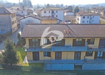 condominio - Two-room apartment Via Giuseppe Mazzini 9, Sangiano - photo 16