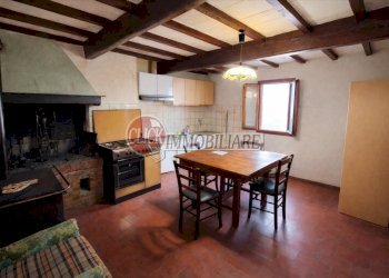 1.png - Casa indipendente Scarperia e San Piero - foto 1