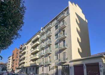 Trecate 0-2.JPG - Quadrilocale via trecate 15, Torino (zona Pozzo Strada) - foto 1