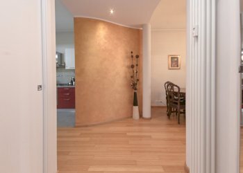 Trecate 1-2.JPG - Quadrilocale via trecate 15, Torino (zona Pozzo Strada) - foto 8