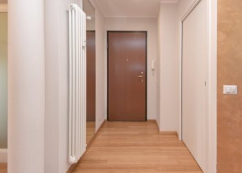 Trecate 1-3.JPG - Quadrilocale via trecate 15, Torino (zona Pozzo Strada) - foto 9