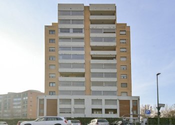 Pietro cossa 0-2.JPG - Quadrilocale Via Pietro Cossa 293/40, Torino - foto 2