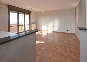 Pietro cossa 1-5.JPG - Quadrilocale Via Pietro Cossa 293/40, Torino - foto 9