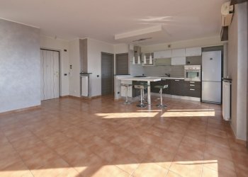 Pietro cossa 1-8.JPG - Quadrilocale Via Pietro Cossa 293/40, Torino - foto 12