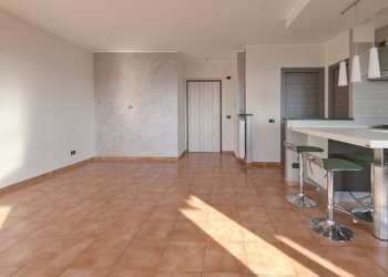 Pietro cossa 1-10.JPG - Quadrilocale Via Pietro Cossa 293/40, Torino - foto 14