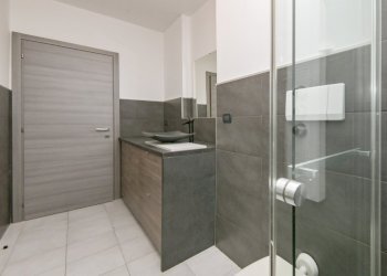 Pietro cossa 2-4.JPG - Quadrilocale Via Pietro Cossa 293/40, Torino - foto 25