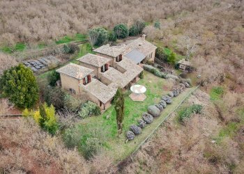 Drone-4.jpg - Villa Località Campo Rotondo snc, Capranica - foto 4