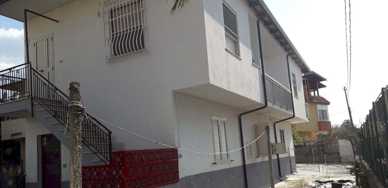 20190329_151015-min.jpg - Three-room apartment Località Cafarone 35, Lamezia Terme - photo 1