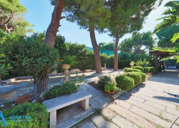 giardino - Villa Via Girasoli 292, Taranto - foto 6