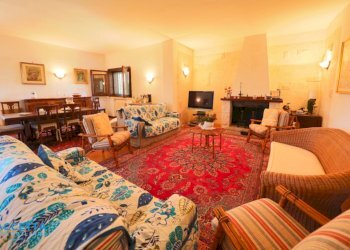 salone - Villa Via Girasoli 292, Taranto - foto 14