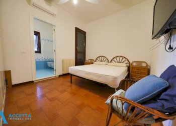 camera da letto - Villa Via Girasoli 292, Taranto - foto 23