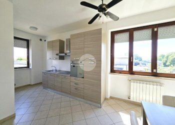 Trilocale Via Carpi, Rondissone - foto 1