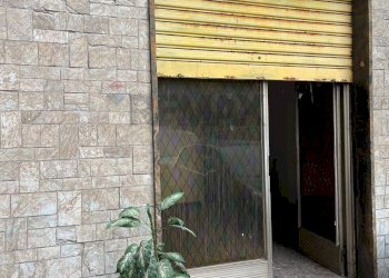 Negozio Via Sant'alberto, 48R 
 Sestri Ponente, Genova (zona Sestri Ponente) - foto 1