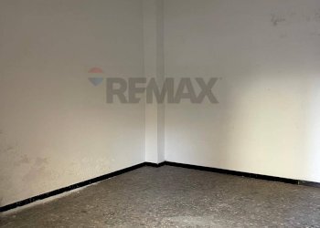 Negozio Via Sant'alberto, 48R 
 Sestri Ponente, Genova (zona Sestri Ponente) - foto 4