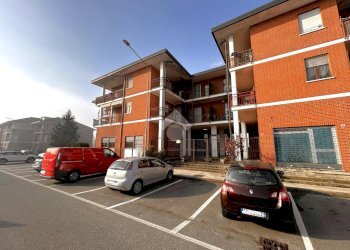 Bilocale Via del Lobetto, Poirino - foto 1