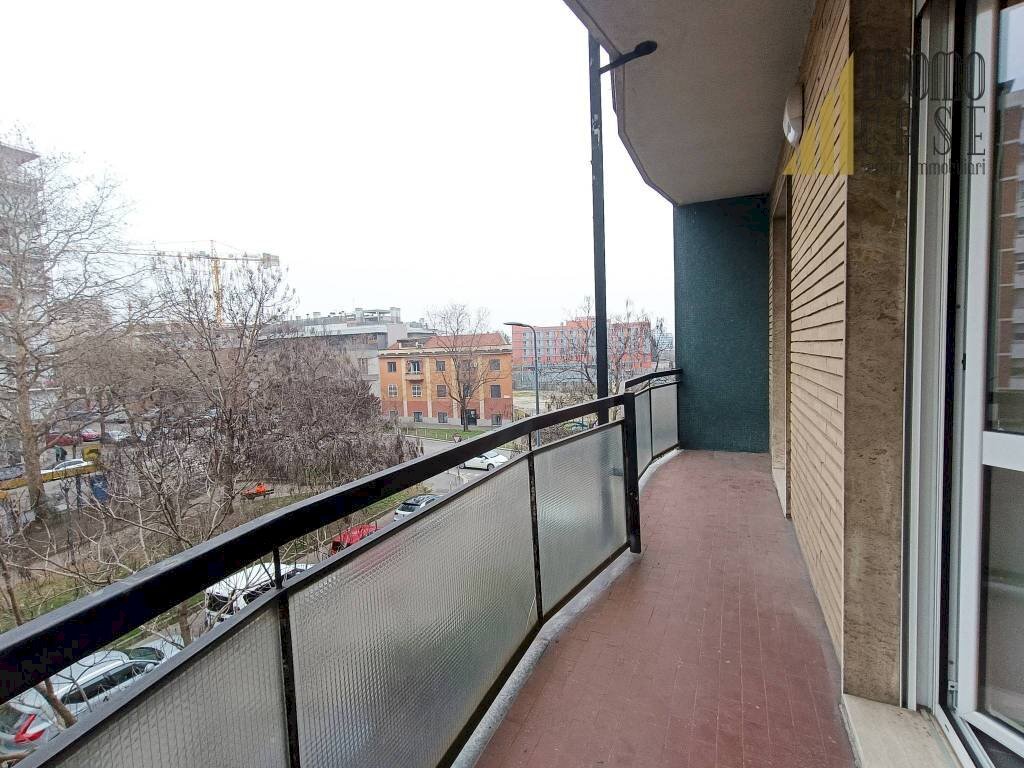 Three-room apartment Milano - photo 3