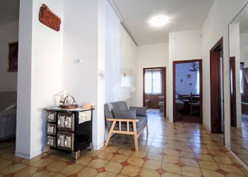 Portion of a house Via Murri, Molinella - photo 12