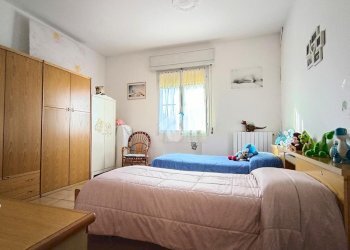 Portion of a house Via Murri, Molinella - photo 29