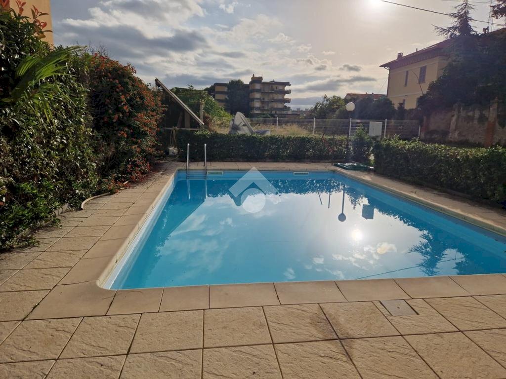 Bilocale Corso Genova, Ventimiglia - foto 2