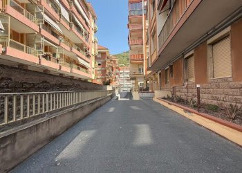 Box Passeggiata Trento e Trieste, Ventimiglia - foto 6