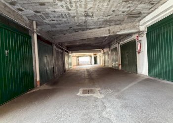 Box Passeggiata Trento e Trieste, Ventimiglia - foto 7