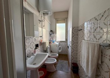 Three-room apartment Viale tritone, hamlet Pinarella, Cervia - photo 9