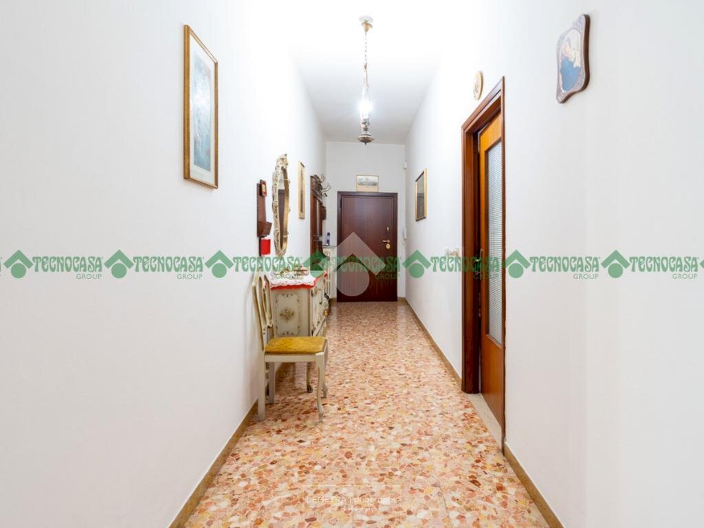 Three-room apartment Via Castiglione, Castelfranco Emilia - photo 3