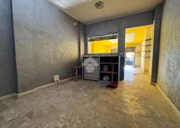 Negozio Viale Teresa Orelli, Galliate - foto 15