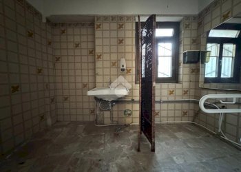 Negozio Viale Teresa Orelli, Galliate - foto 18