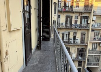 Balcone - Three-room apartment Corso Re Umberto, 21 bis, Torino (neighborhood Centro) - photo 19